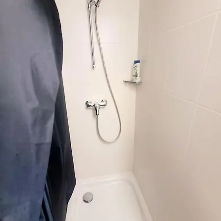 Apartamento En Lausanna Apartment